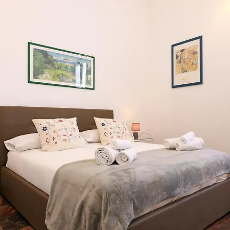 Cornelia - Charme Apartment-3